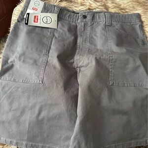 Wrangler All Terrain Gear Gray Men's Shorts